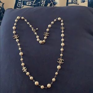 Chanel pearl and Crystal Necklace silver hardware